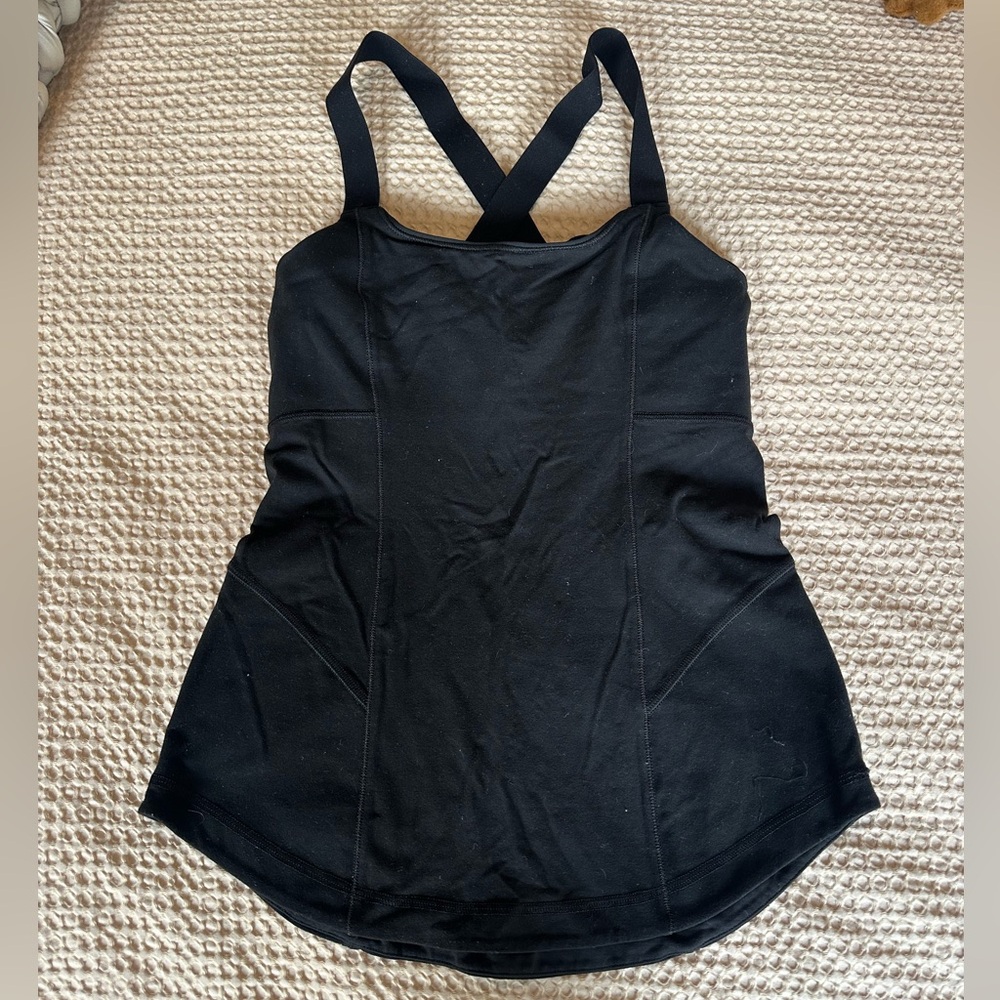 Lululemon top